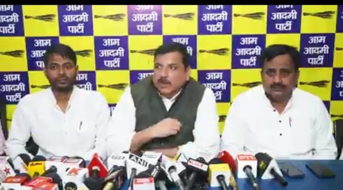 उत्तर प्रदेश उपचुनाव से पहले Rajya Sabha सांसद संजय सिंह ने लगाए गंभीर आरोप