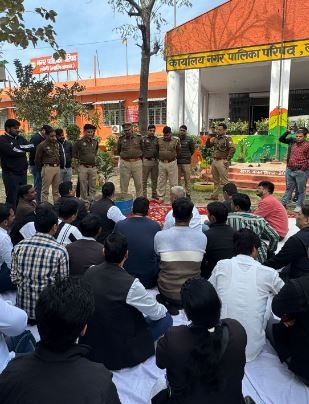 लोनी तहसील बार एसोसिएशन अधिवक्ताओं ने, उत्तर प्रदेश ग्रह सचिव को, पुलिस की दमनकारी नीति के विरुद्ध लिखा पत्र 