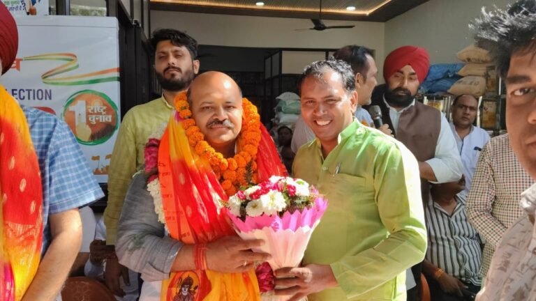 एक राष्ट्र, एक चुनाव के समर्थन में व्यापारियों की संगोष्ठी को महानगर अध्यक्ष मयंक गोयल की अध्यक्षता में हुई सम्पन्न ।।