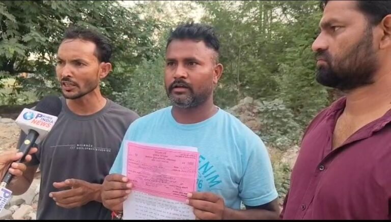 पंकज कुमार पारचा, लोगो को वकील के चैंबर पर बुलाकर उनके साथ करता था ज्यादती, अवैध वसूली और मारपीट ।