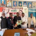 गाजियाबाद महानगर कांग्रेस कमेटी ने कुंदन मिश्रा को किया सम्मानित ।