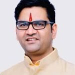 “नाम जोड़कर बदनाम करने की साजिश?” सेक्स रैकेट केस में निर्दोष कसाना को लेकर बड़ा विवाद