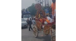 खोड़ा में धूमधाम से निकली भगवान परशुराम जयंती शोभायात्रा