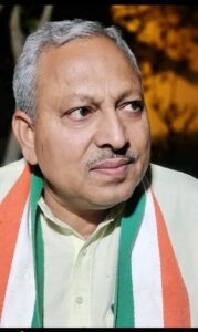 सतीश शर्मा जी के नेतृत्व में,गाजियाबाद में कांग्रेस ने की मासिक बैठक ।