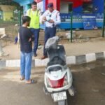 स्कूटी पर 96 चालान के 10 लाख रुपए का जुर्माना बकाया, स्कूटी इंपाउंड