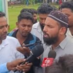 दिल्ली के जंतर मंतर पर कॉकरोच पार्टी ओर छात्र प्रदर्शनकारियों को खाना बांटने वाले जुनेद रांची में भी खाना बांटने पहुंचे ।