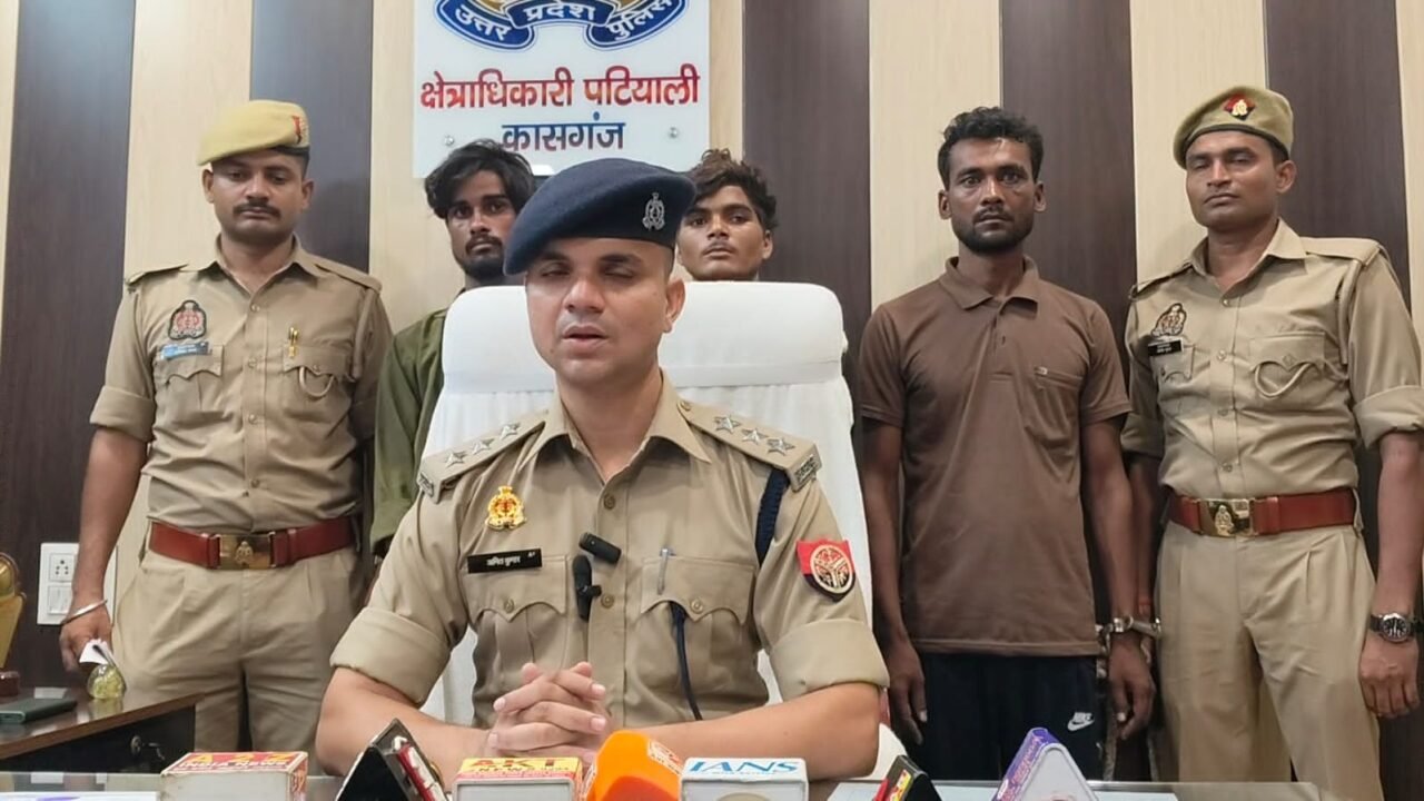 गंजडुण्डवारा पुलिस को बड़ी सफलता: 10 चोरी की बाइकों के साथ 3 शातिर बाइक चोर गिरफ्तार