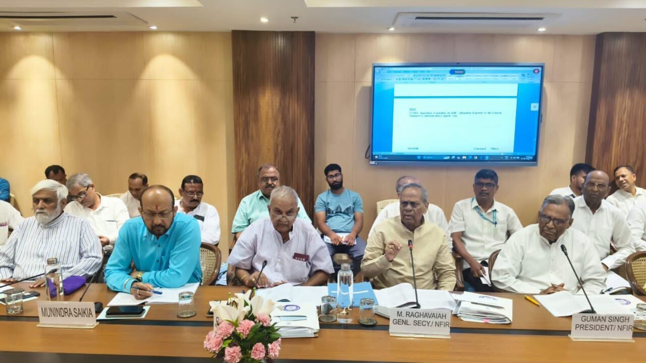 रेलवे के लंबे समय से खाली पड़े क्वार्टरों के लिए बनेगी नई नीति: एनएफआईआर की रेलवे बोर्ड से मांग ।