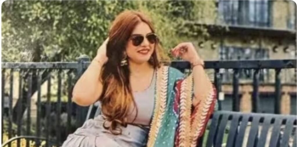 शादी से इनकार के बाद पीछा करने का आरोप, भारतीय मूल की महिला शालिनी ठाकुर को गोली मारी; आरोपी रोहित ने भी खुद को मारी गोली* शादी से इनकार के बाद पीछा करने का आरोप, भारतीय मूल की महिला शालिनी ठाकुर को गोली मारी; आरोपी रोहित ने भी खुद को मारी गोली*