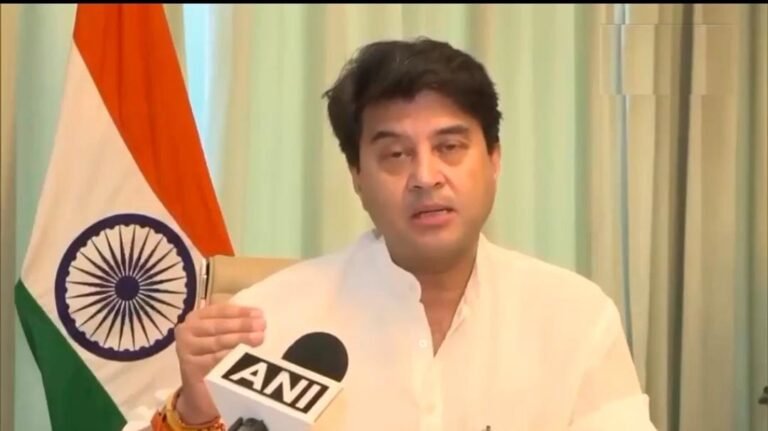 उपलब्ध रिपोर्टिंग के अनुसार नया framework 15 अक्टूबर 2026 से प्रभावी होना है।