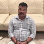 सरकार इन्हें हर महीने ईमानदारी से ₹85,000 की सैलरी देती है। लेकिन जब ACB ने इनके घर का दरवाजा खटखटाया, तो अंदर का नजारा देखकर अधिकारियों के भी होश उड़ गए।