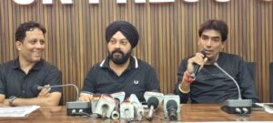 जबरिया चंदाखोरी के खिलाफ बाजार बंद रहेगा, व्यापारियों ने खोला मोर्चा 23 सितंबर को सुबह से दोपहर तक बंद रहेंगे प्रतिष्ठान ।