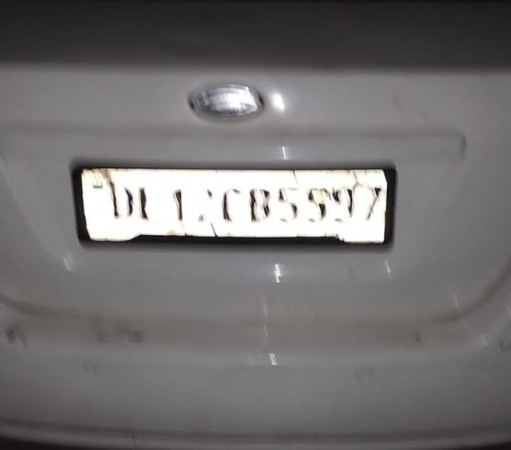 25 ब्लॉक में सड़क दुर्घटना के बाद 38 वर्षीय सतीश की हालत गंभीर, LBS से GTB रेफर; कल्याणपुरी पुलिस ने FIR दर्ज कर जांच तेज की