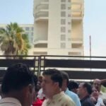 हयात होटल में धर्म परिवर्तन के दावे से मचा हड़कंप, बाहर जुटी भीड़ ने बढ़ाई हलचल  वायरल वीडियो के बाद गरमाया मामला ।