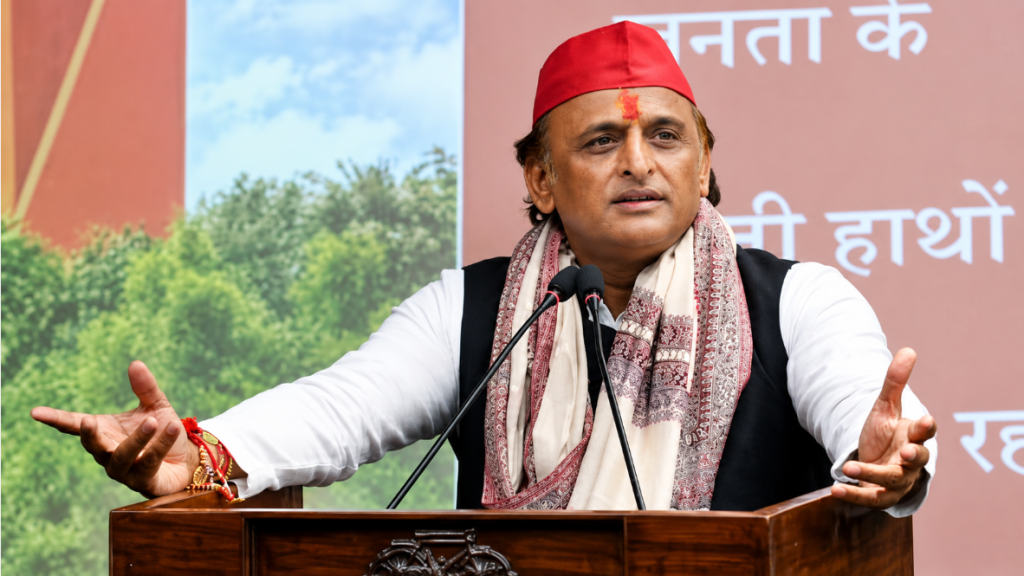 समाजवादी पार्टी के अध्यक्ष अखिलेश यादव ने सहारनपुर के कलेक्ट्रेट में अवैध मस्जिद के ध्वस्तीकरण कार्रवाई पर बोले*