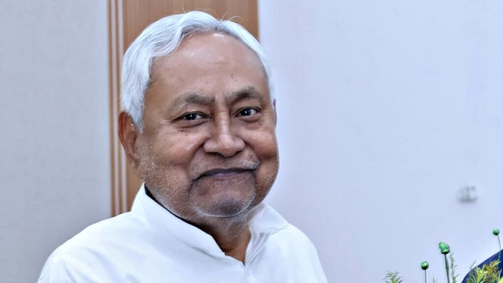नीरज के साथ नीतीश का आशीर्वाद, अनंत की चुनौती बरकरार! ललन सिंह के सामने JDU का सबसे बड़ा पेंच