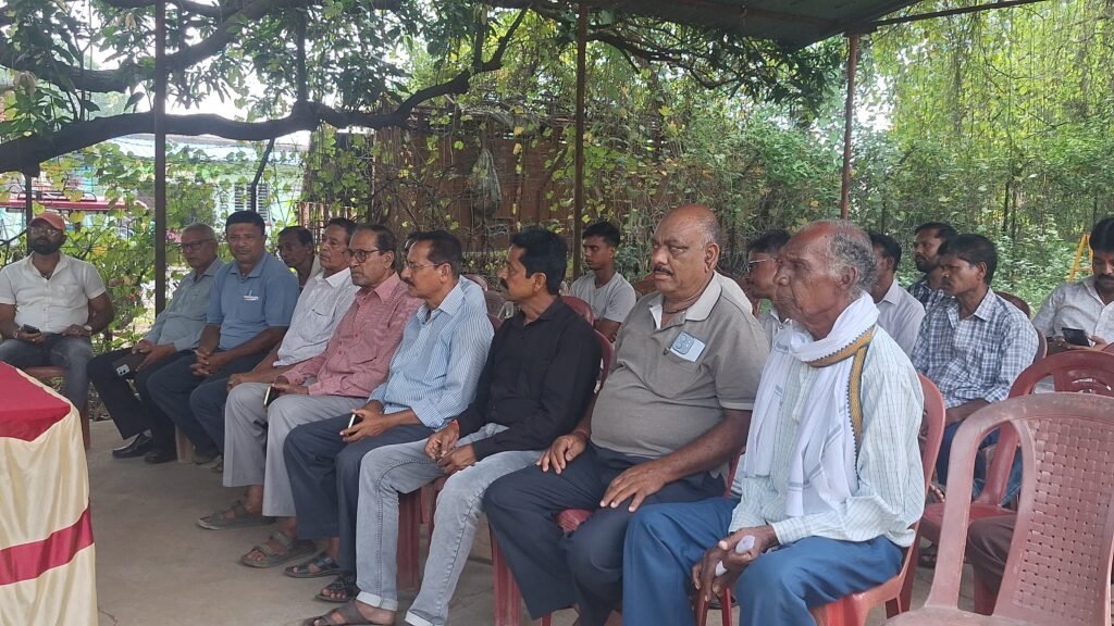 गांडेय के हृदय स्थल मोहदा मोड़ की जर्जर सड़क की कराई गई मरम्मत, प्रमुख राजकुमार पाठक की पहल से ग्रामीणों और वाहन चालकों को मिली राहत ।