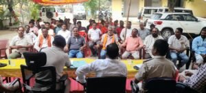 दुर्गा पूजा को लेकर अनगड़ा थाना परिसर में शांति समिति की बैठक सम्पन्न । दुर्गा पूजा में हुड़दंग पर सख्ती, अफवाहों से बचने की अपील ।