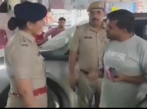 वर्दी का रौब या कानून से खिलवाड़? वकील को थप्पड़ मारने का वीडियो वायरल, पुलिस की कार्यशैली कटघरे में !