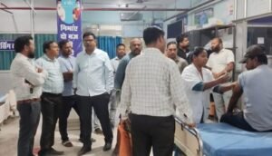 भारतमाला परियोजना के खरका ब्रिज निर्माण स्थल पर फायरिंग तीन नकाबपोस अपराधी ने दिया घटना को अंजाम ।