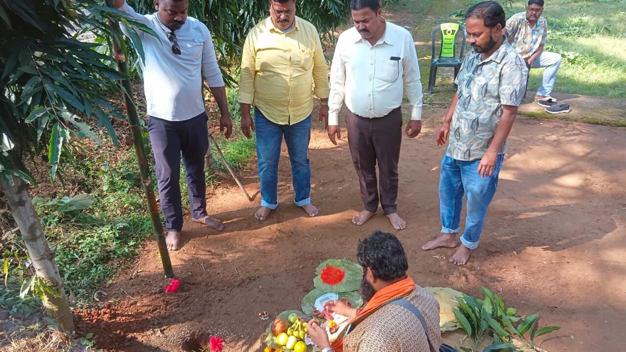 चित्तरंजन के फतेहपुर में काली पूजा की शुरुआत: धूमधाम से संपन्न हुआ खूंटी पूजन !