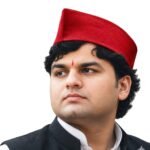 हापुड़ विधानसभा में अरुण ढाका की बढ़ती सक्रियता से सियासी हलचल तेज, इक़बाल कुरैशी का साथ चर्चा में ।