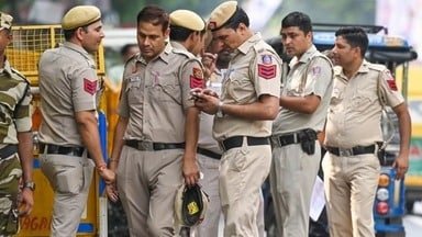 दिल्ली पुलिस में बड़ा प्रशासनिक फेरबदल, 12 अधिकारियों को मिली अतिरिक्त डीसीपी की कमान ।